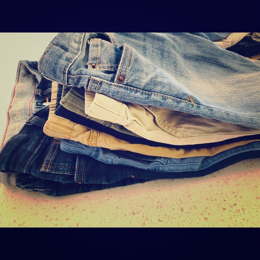 4T BOY Pants- 10 in BUNDLE (3 Jeans + 7 casual)